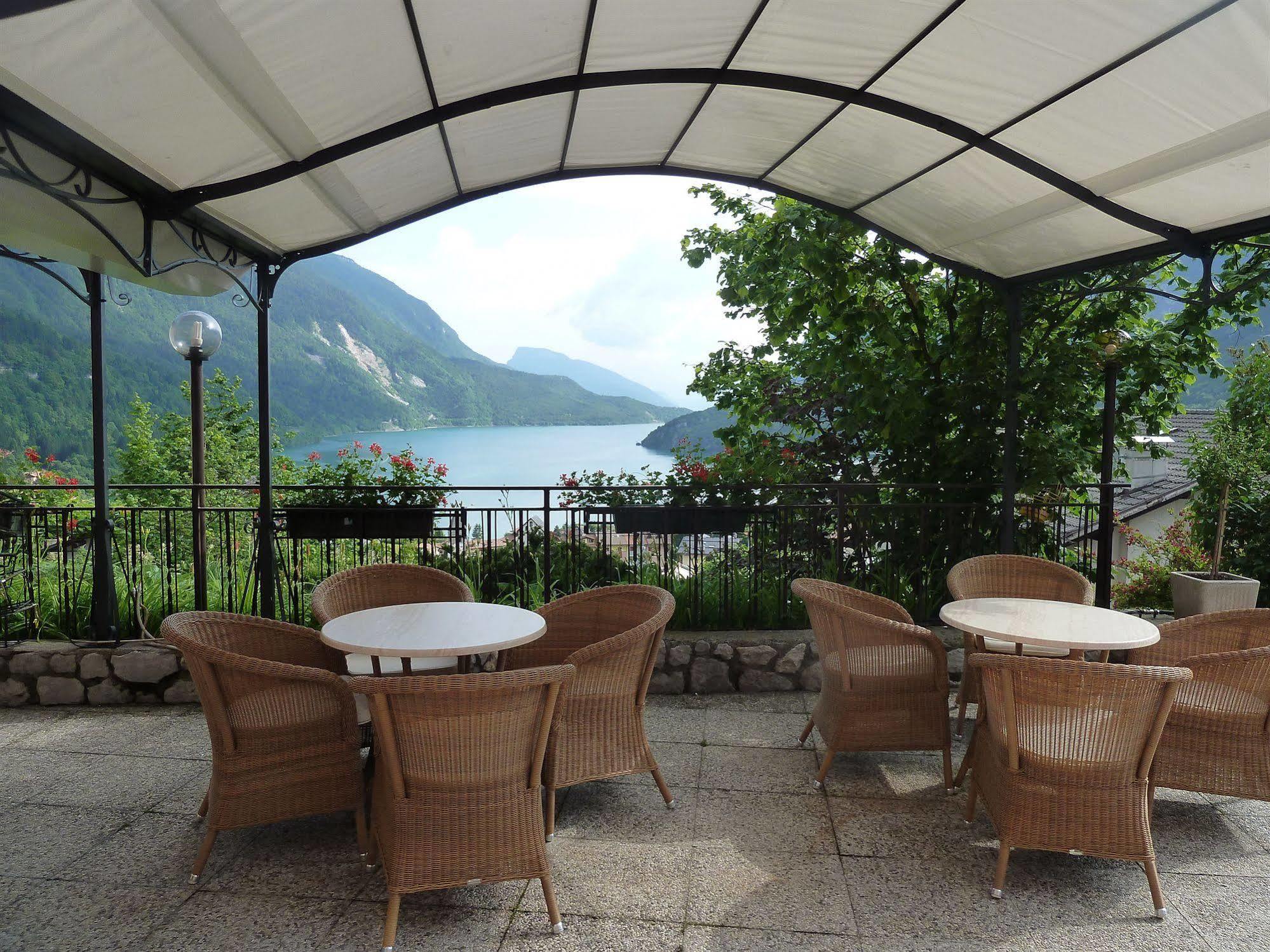 Hotel Florida Molveno Exterior photo
